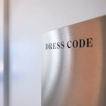 Hotel Dress Code Parigi