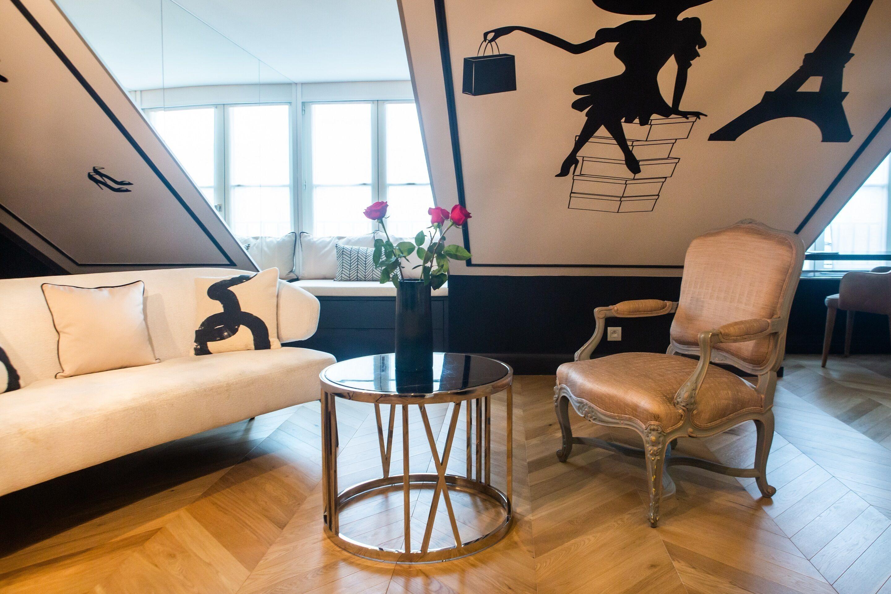 Dress Code Hotel Paris